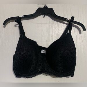 Elegant Black Lace Underwire Bra